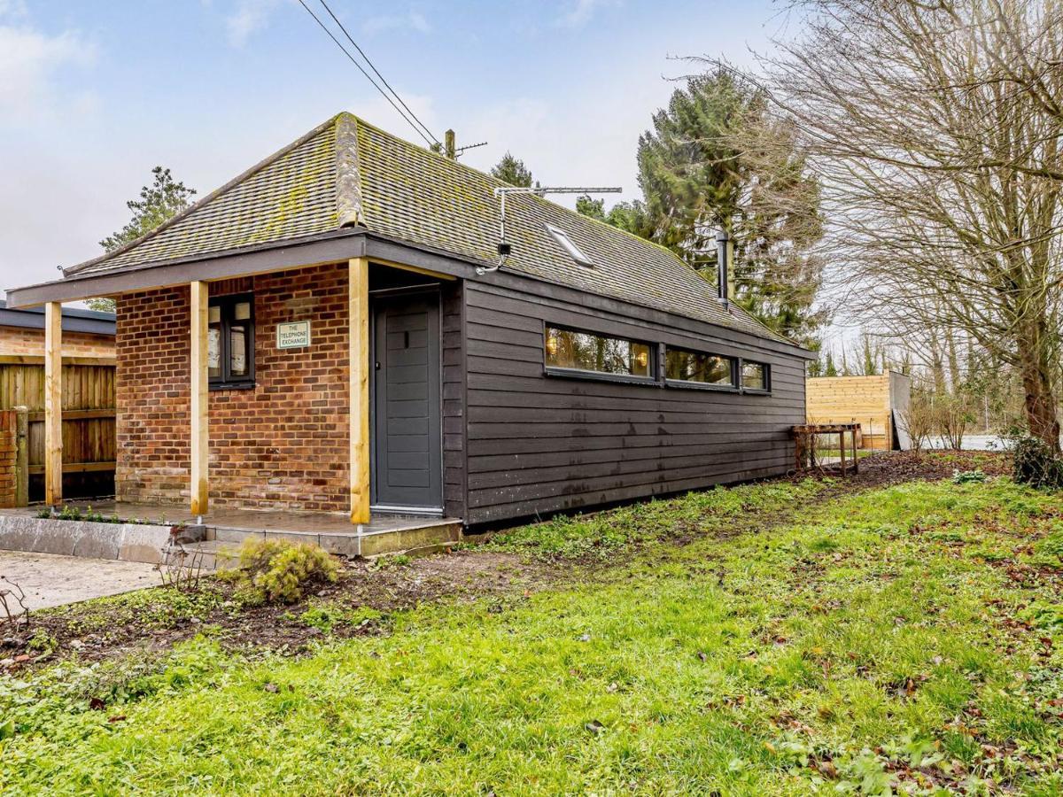 The Telephone Exchange Codford St Mary Exterior photo