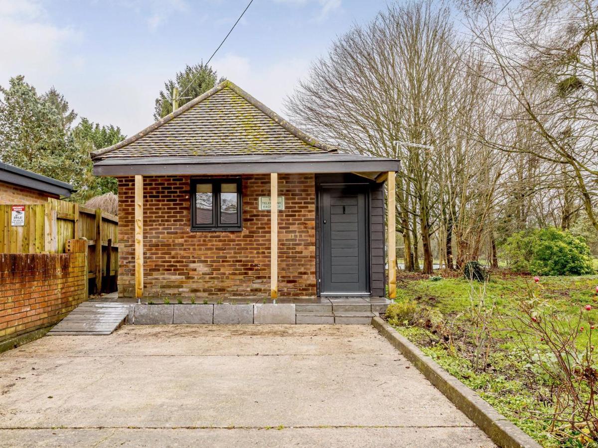 The Telephone Exchange Codford St Mary Exterior photo